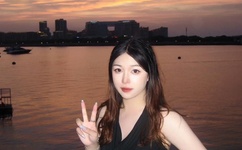 12呦女洗澡自拍视频